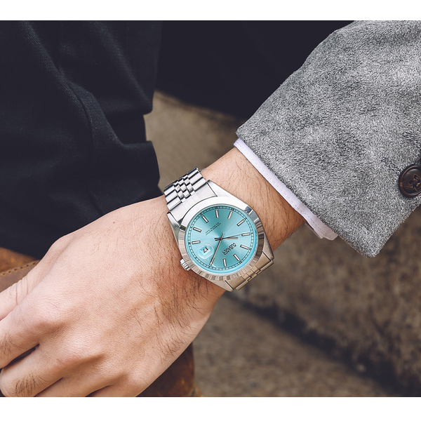 Oubaoer Men's Luxury Quartz Wristwatch - Stainless Steel with Date Display Silver Blue