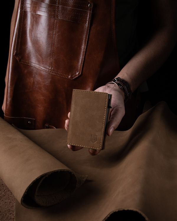 Dodensha (DDS) Pop-Up Aluminum RFID Trifold Leather Slim Wallet - Brown